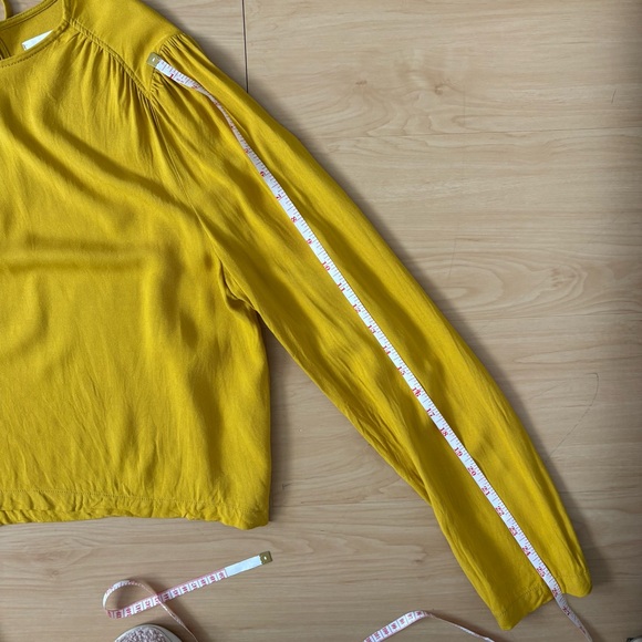 Oak + Fort Mustard Yellow Blouse Size L Flowy Relaxed Minimalist Long Sleeve Top - Picture 9 of 11